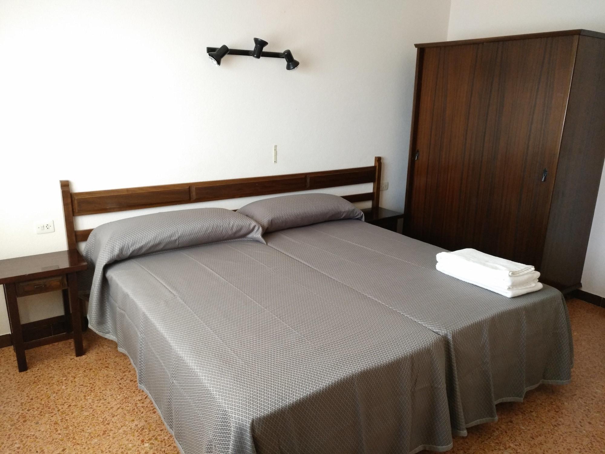Hostal l'Esplai Viladamat Extérieur photo