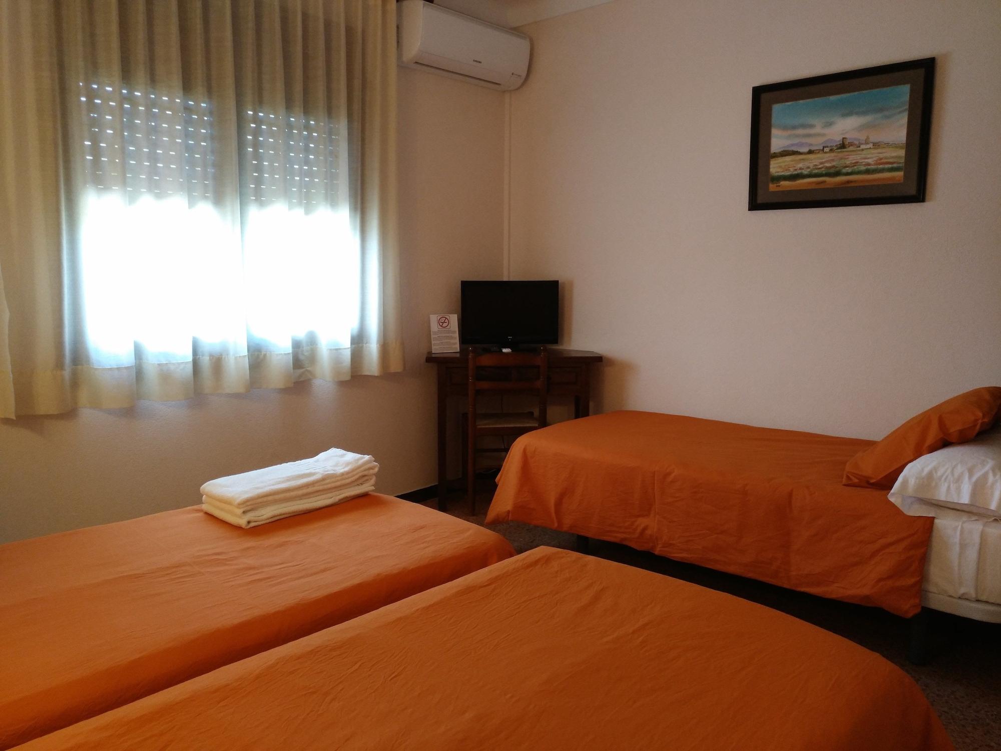 Hostal l'Esplai Viladamat Extérieur photo